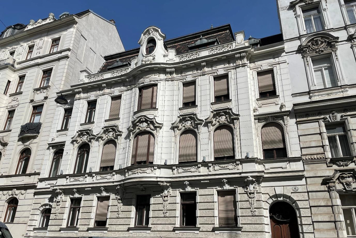 Bürohaus nähe Karlplatz