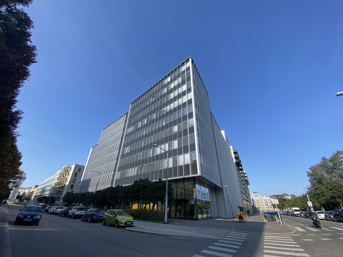 Markante Architektur an der Erdberger Lände