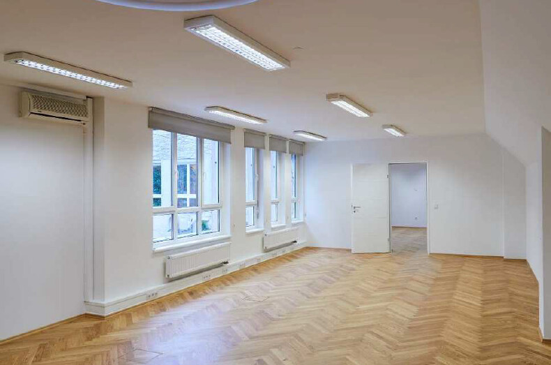 Helles Büro in 1050